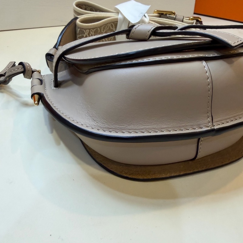 LOEWE羅意威  22年奶茶色 Gate Dual蝴蝶結馬鞍包 底20cm-4