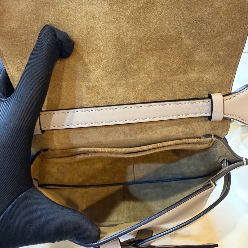 LOEWE羅意威  22年奶茶色 Gate Dual蝴蝶結馬鞍包 底20cm-8