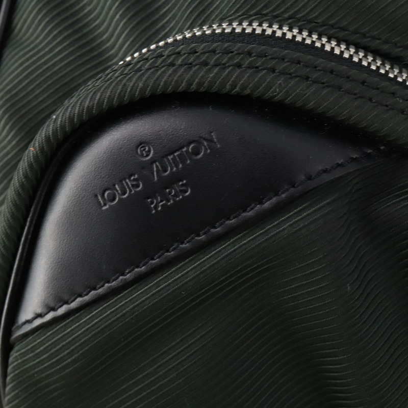 【日本直送】路易威登 Taiga 便攜式 Cinque Cintre 服裝套 M30704 LV 正品 bs33544-23