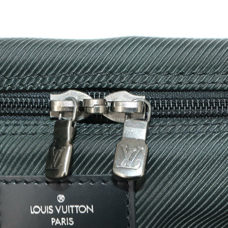 【日本直送】路易威登 Taiga 便攜式 Cinque Cintre 服裝套 M30704 LV 正品 bs33544-28