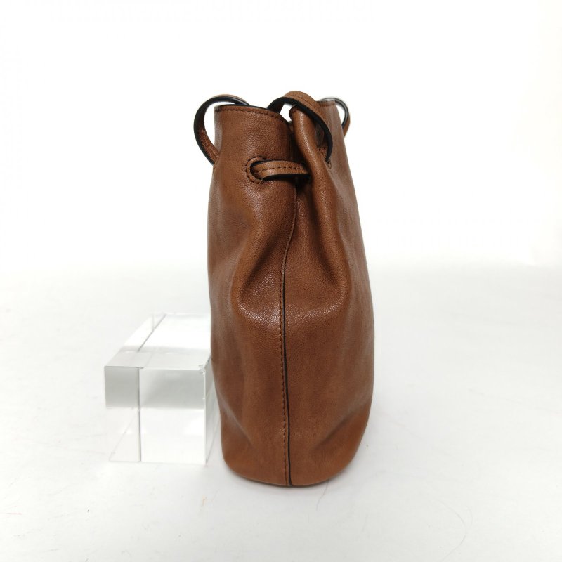 MIU MIU 棕色羊皮新款抽繩水桶包小福袋肩背包-3