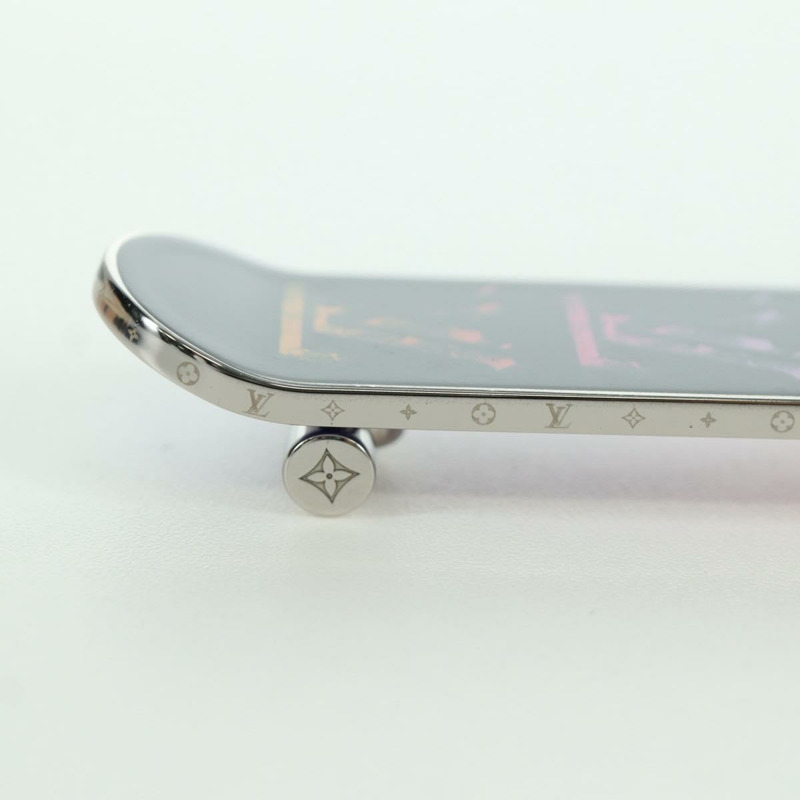 【日本直送】路易威登 Bijoux Sac Skate Board Charm 金屬銀色 MP3269 Auth 168252M-17