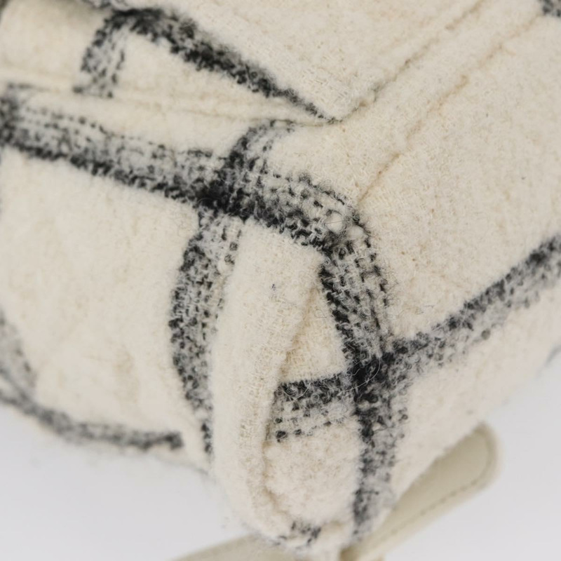 【日本直送】香奈兒 (CHANEL) Matelasse 鏈條雙肩包，斜紋軟呢布料，白色，金色雙C標誌，貨號 172472SM-14