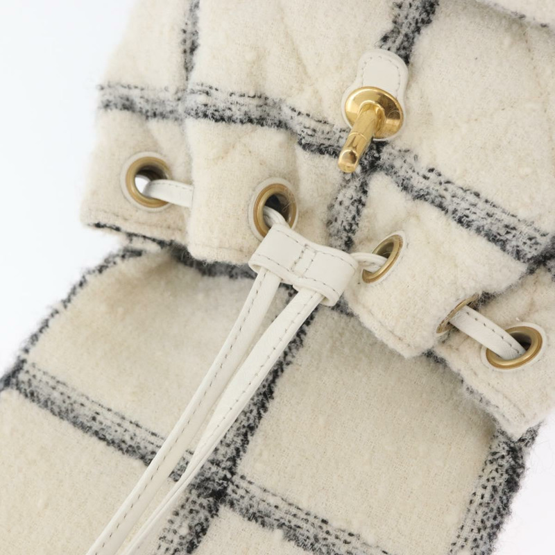 【日本直送】香奈兒 (CHANEL) Matelasse 鏈條雙肩包，斜紋軟呢布料，白色，金色雙C標誌，貨號 172472SM-21