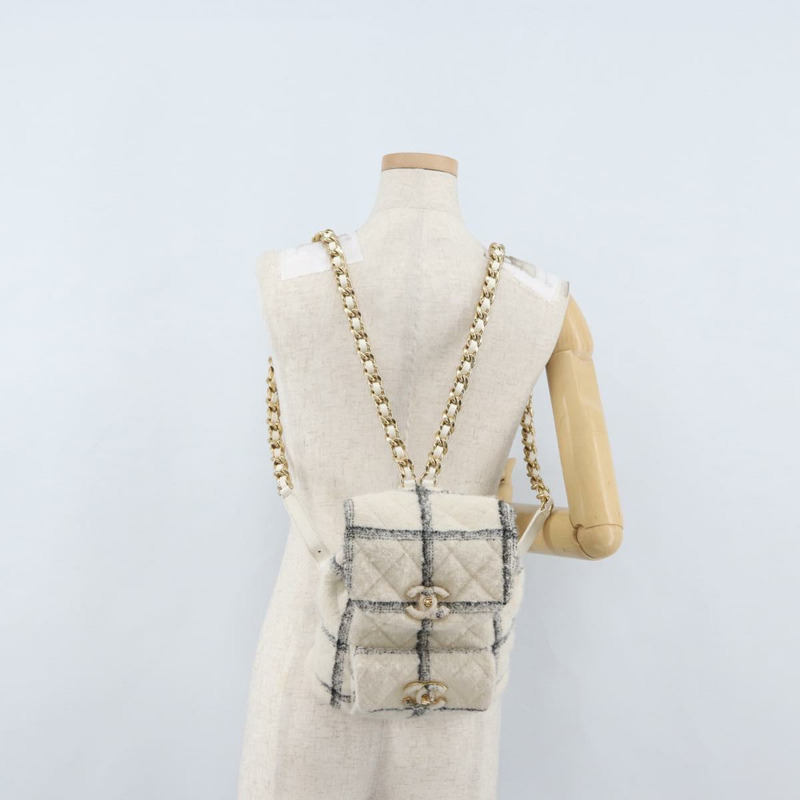 【日本直送】香奈兒 (CHANEL) Matelasse 鏈條雙肩包，斜紋軟呢布料，白色，金色雙C標誌，貨號 172472SM-28
