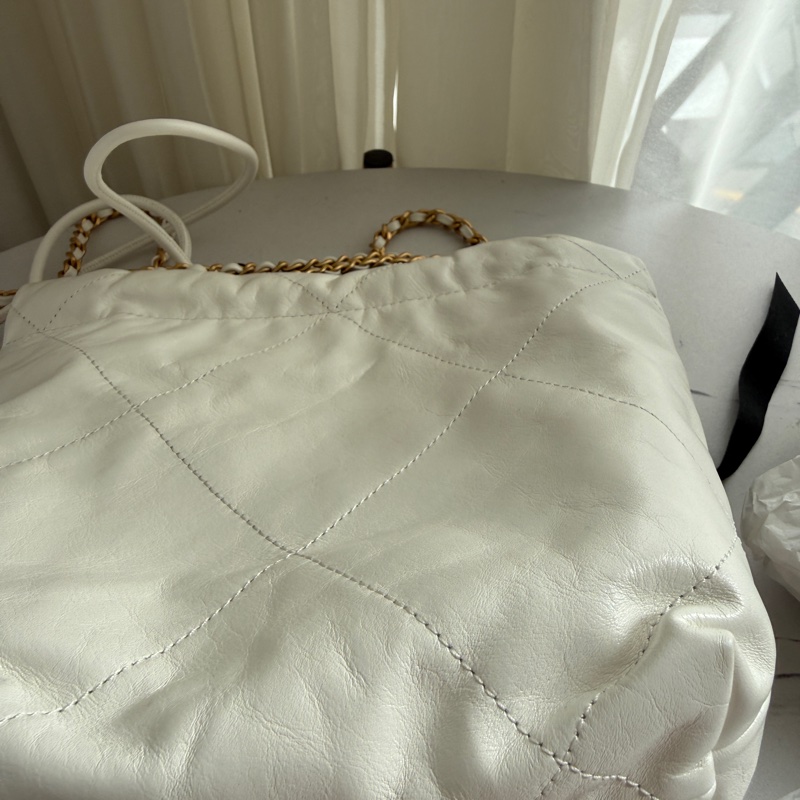 Chanel mini22bag 白色超有氣質 很新 很甜-11