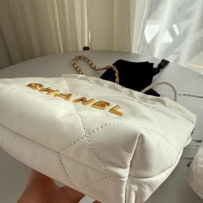 Chanel mini22bag 白色超有氣質 很新 很甜-13