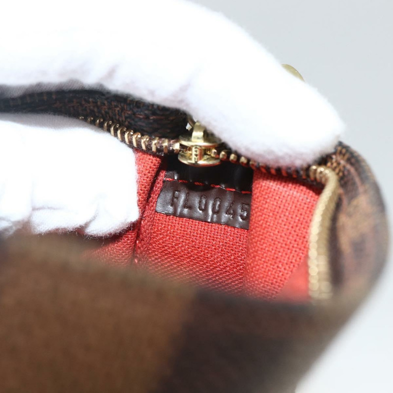 【日本直送】路易威登 Damier Ebene Navona 配件袋 N51983 LV 正品 BSZ070SAV-10