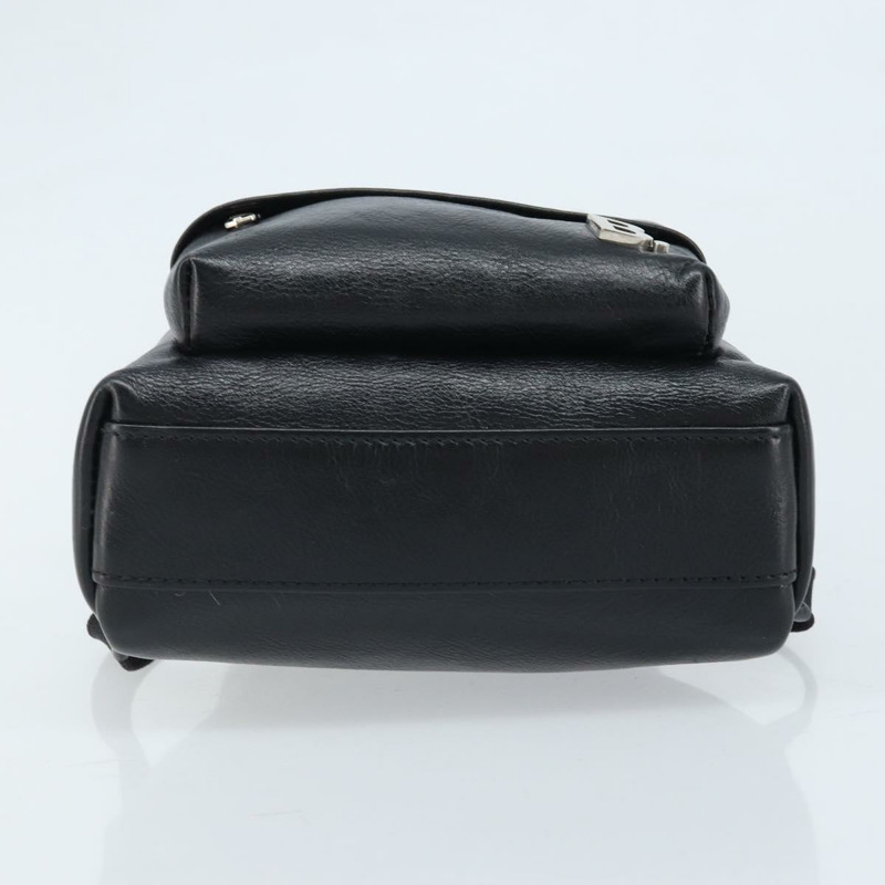 【日本直送】BALENCIAGA 黑色銀色皮革雙肩包 580026 正品 174080A-4