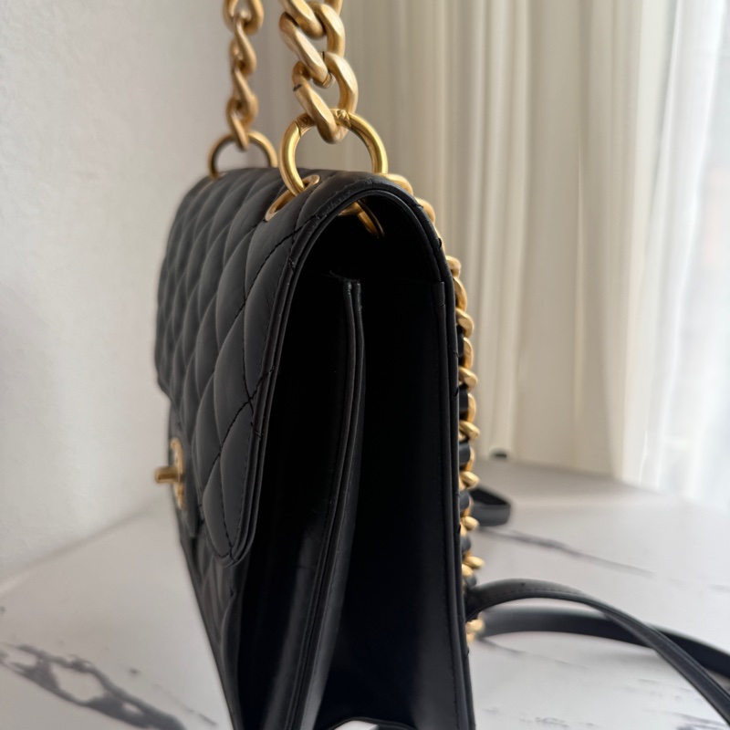Chanel 23S牛皮後背包 超級無敵好看👀-6