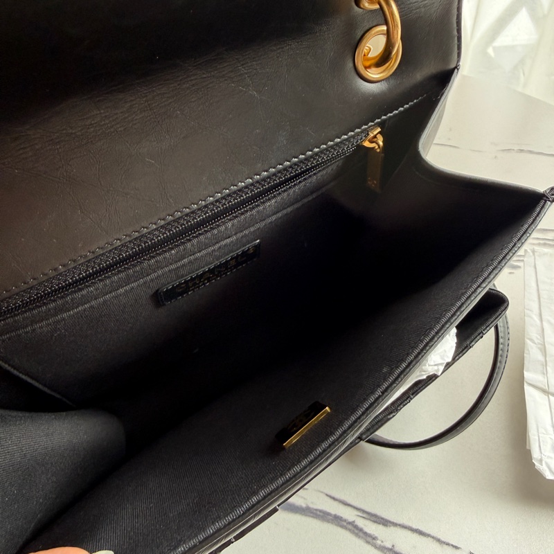 Chanel 23S牛皮後背包 超級無敵好看👀-14