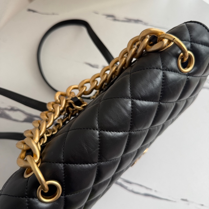 Chanel 23S牛皮後背包 超級無敵好看👀-17