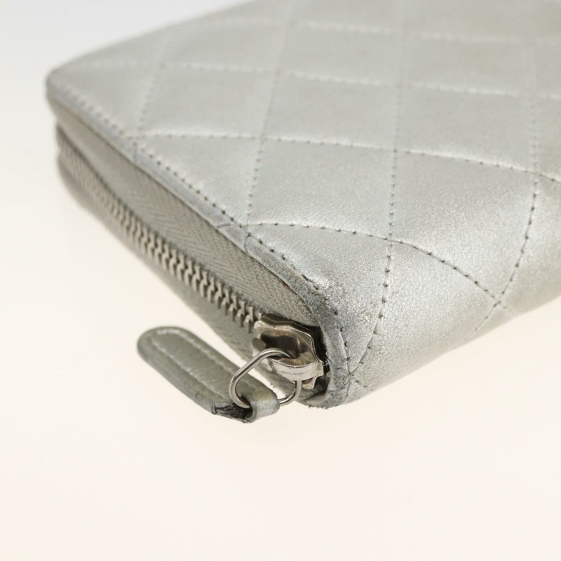 【日本直送】香奈兒 (CHANEL) 絎縫長款錢包，羊皮材質，銀色，CC標誌，LNZ865A-13