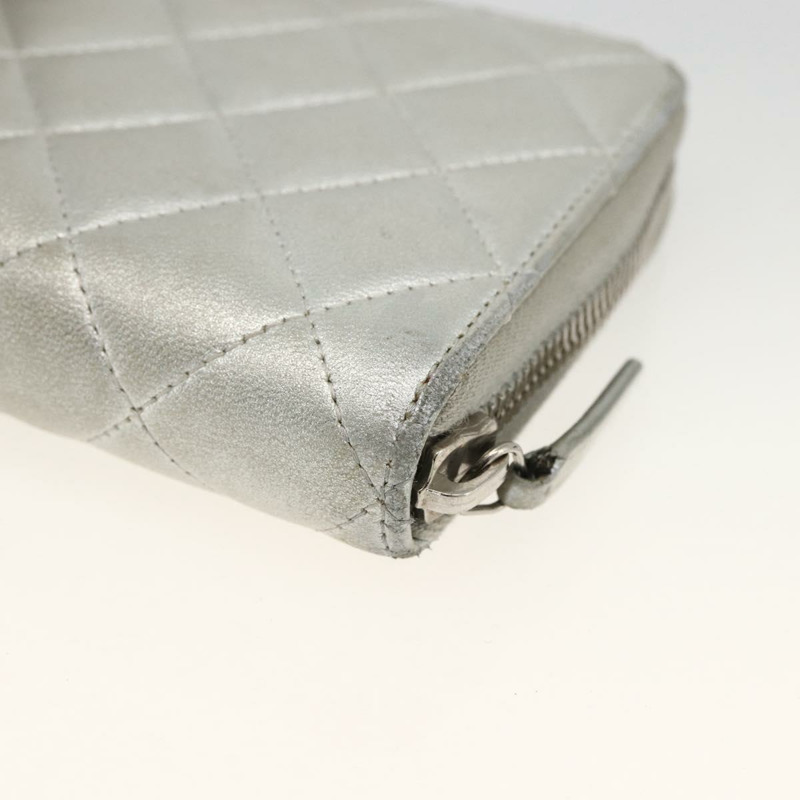 【日本直送】香奈兒 (CHANEL) 絎縫長款錢包，羊皮材質，銀色，CC標誌，LNZ865A-14