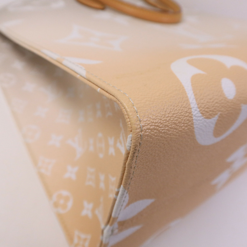 LOUIS VUITTON Monogram Giant On The Go GM手挽肩背兩用袋-12