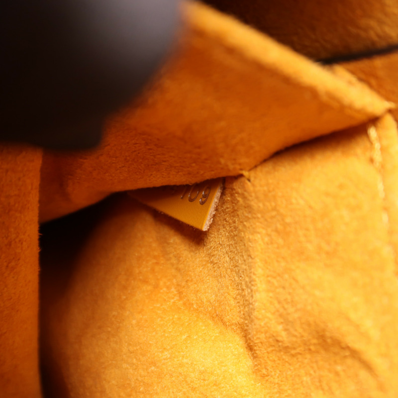 LOUIS VUITTON Epi Neo Noe BB銀扣手挽肩背兩用袋-6