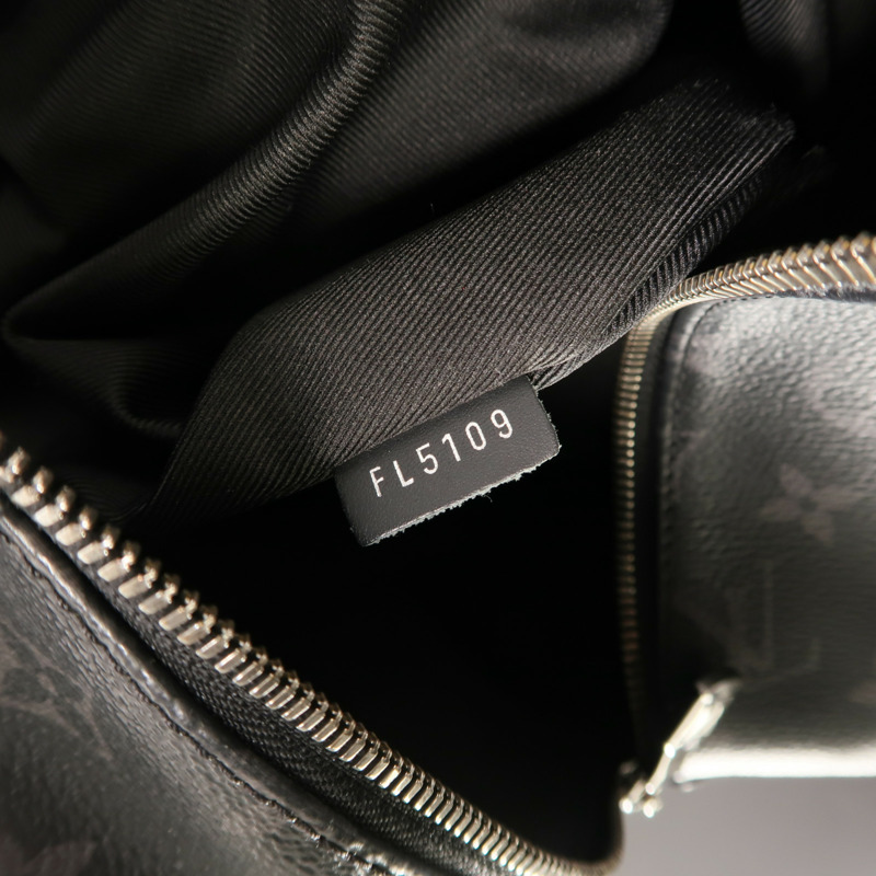 LOUIS VUITTON Monogram Eclipse Discovery PM背包-6