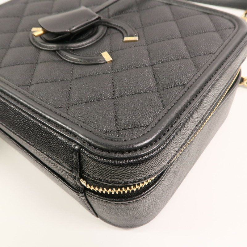 CHANEL 牛皮皮革Medium Vanity Case鏈帶手挽肩背兩用袋-14