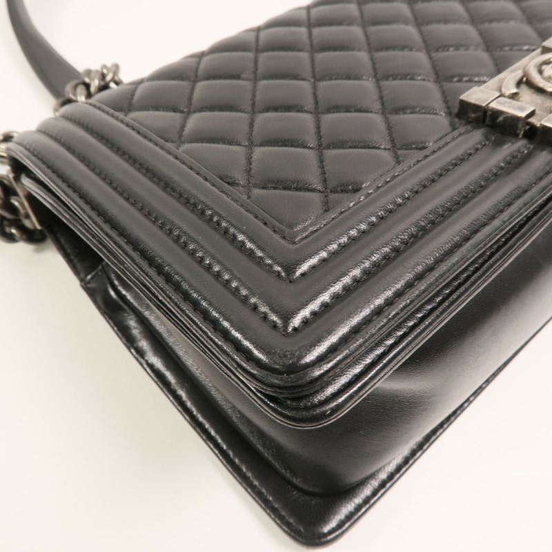 CHANEL 羊皮皮革Boy 25鏈帶肩背袋-13