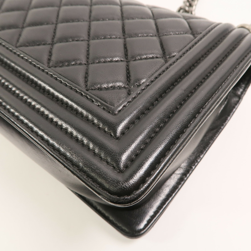 CHANEL 羊皮皮革Boy 25鏈帶肩背袋-14