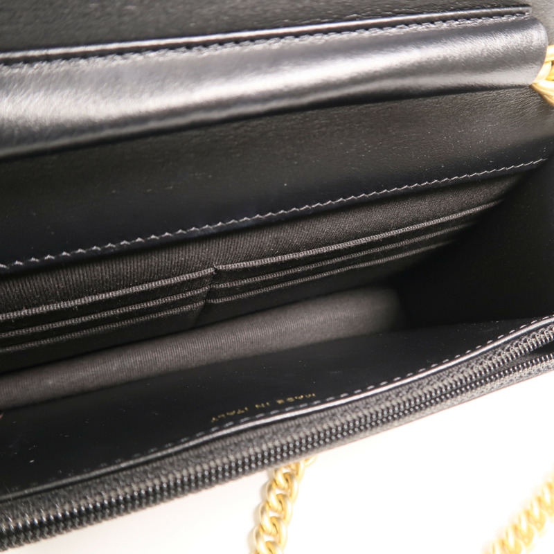 CHANEL 牛皮皮革Boy Wallet On Chain鏈帶肩背袋-4