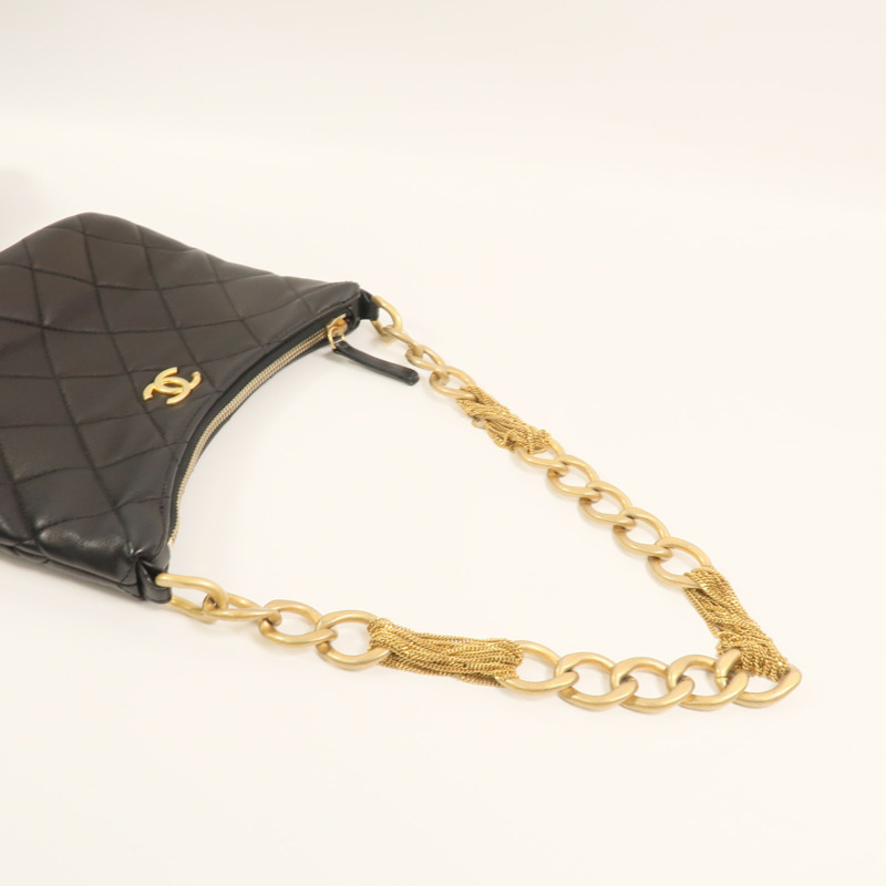 CHANEL 羊皮皮革Hobo鏈帶肩背袋-7