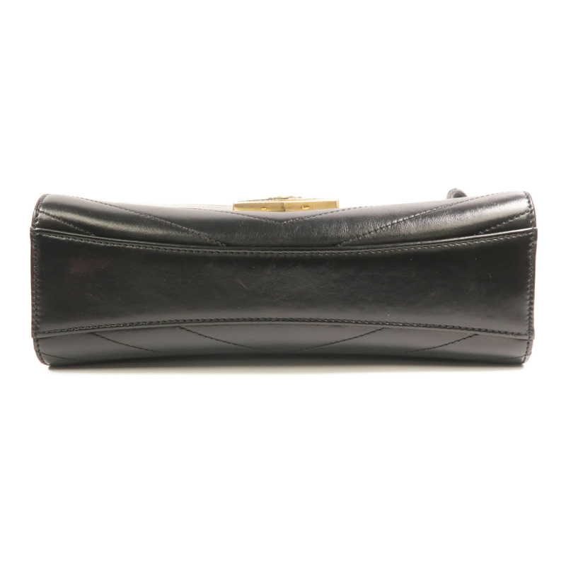 CHANEL 牛皮皮革Chevron Medal鏈帶肩背袋-3