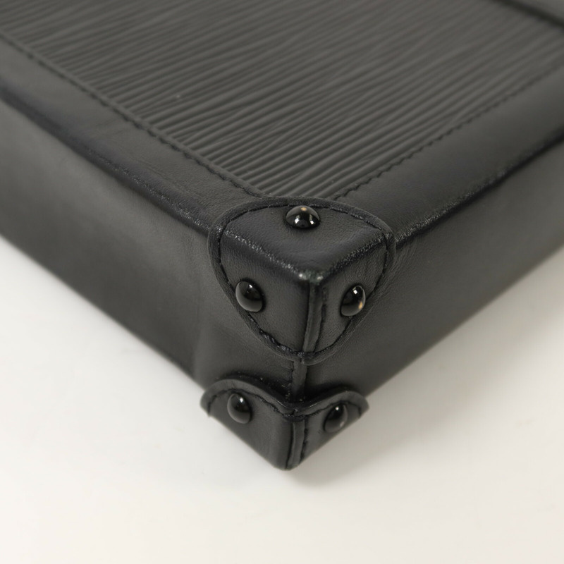 LOUIS VUITTON Epi Pochette Trunk Verticale鏈帶肩背袋-11