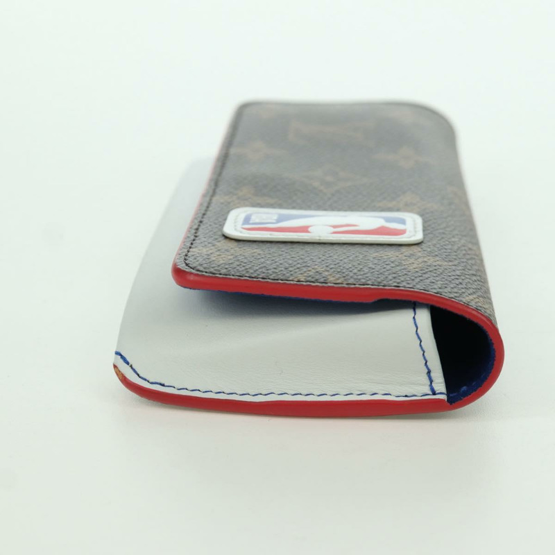 【日本直送】路易威登 Monogram NBA Etui Lunette Woody 眼鏡盒 GI0561 Auth AMZ110M-3