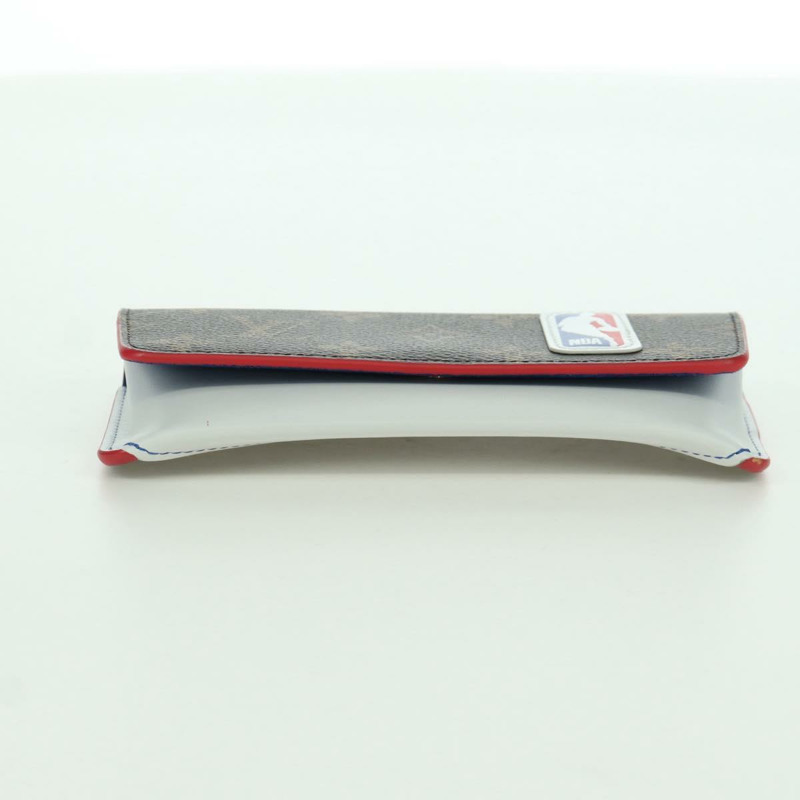 【日本直送】路易威登 Monogram NBA Etui Lunette Woody 眼鏡盒 GI0561 Auth AMZ110M-5