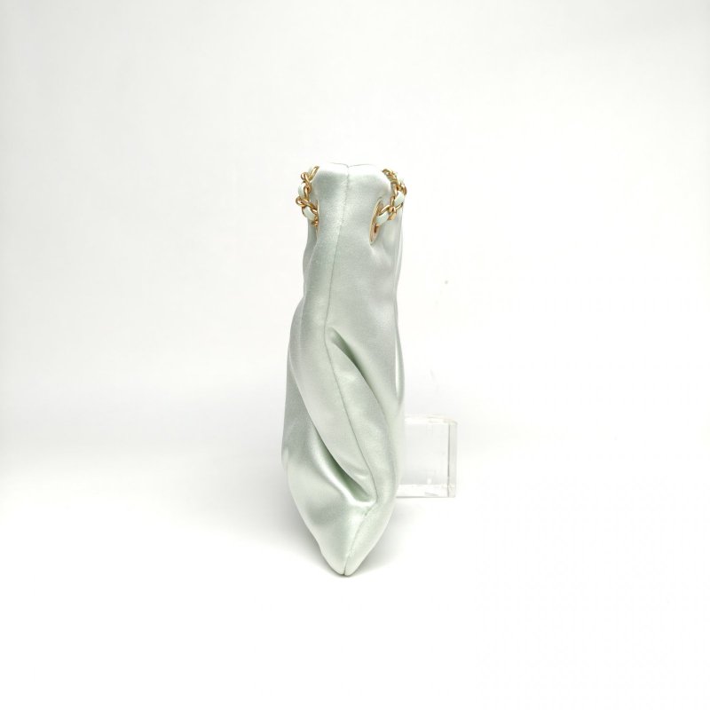 CHANEL 綠色緞面晶片開金扣25A杭州系列托特包肩背包-1