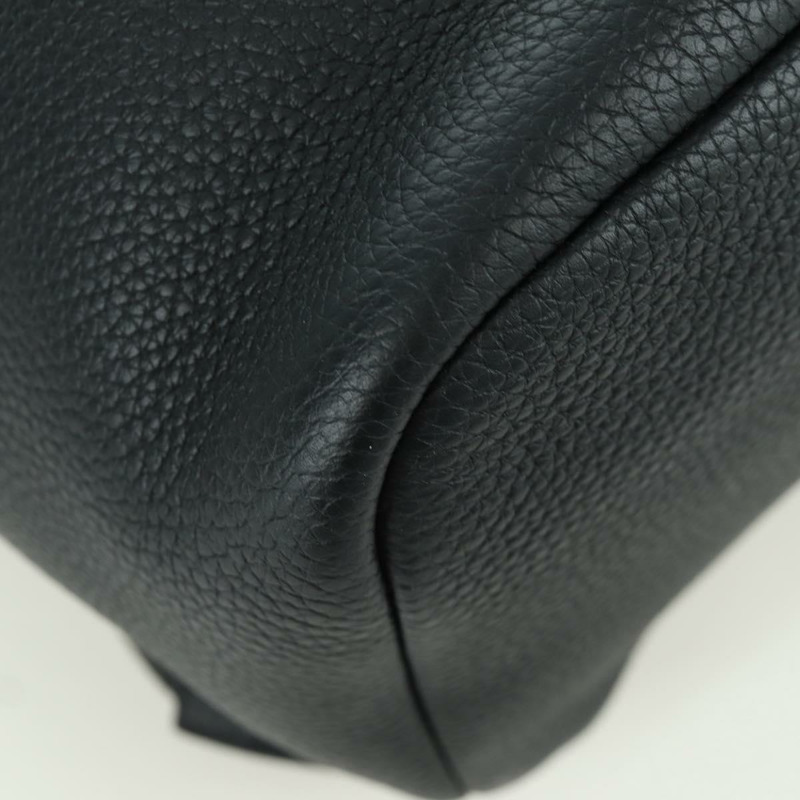 【日本直送】Salvatore Ferragamo Gancini 黑色金色皮革雙肩包 Auth AMZ437V-15