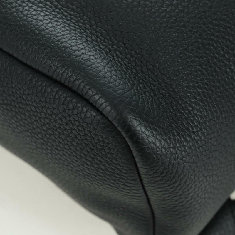 【日本直送】Salvatore Ferragamo Gancini 黑色金色皮革雙肩包 Auth AMZ437V-16