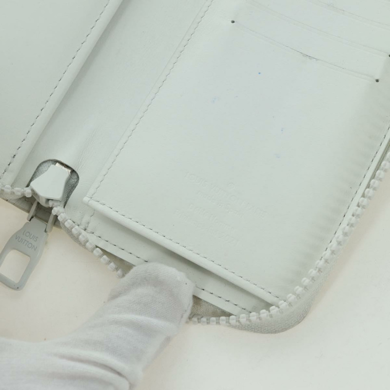 【日本直送】路易威登 Taurillon Zippy 皮夾筆電 LV Friend M80337 LV Auth AMZ395M-21