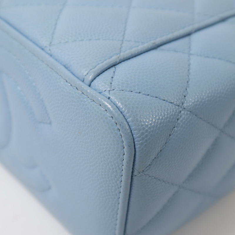 CHANEL 牛皮皮革Vanity Case鏈帶肩背袋-13