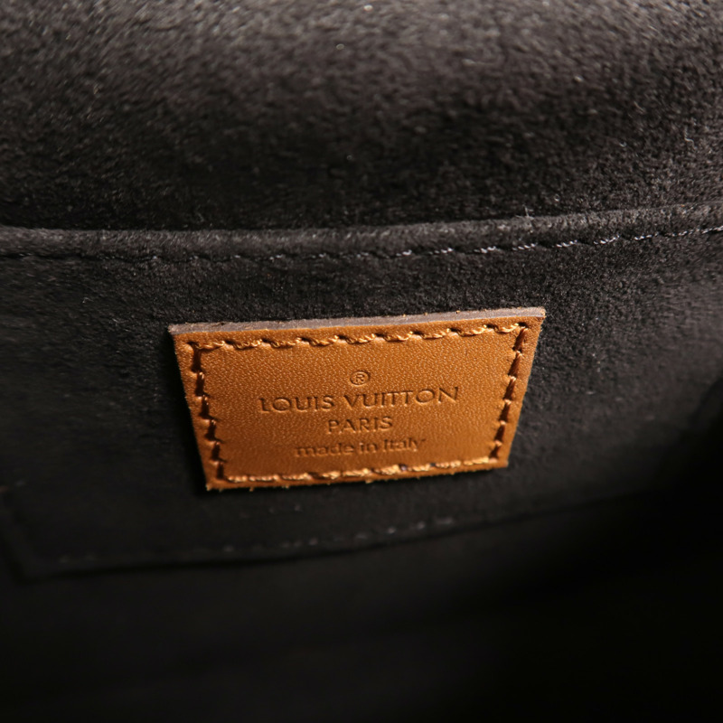 LOUIS VUITTON Monogram Reverse Mini Dauphine肩背袋-5