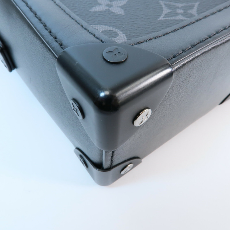 LOUIS VUITTON Monogram Eclipse Vertical Trunk肩背袋-9