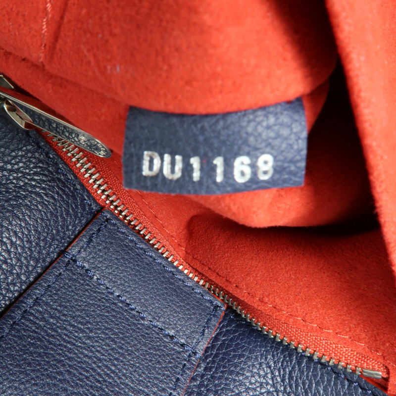 LOUIS VUITTON 牛皮皮革Lockme Bucket肩背袋-7