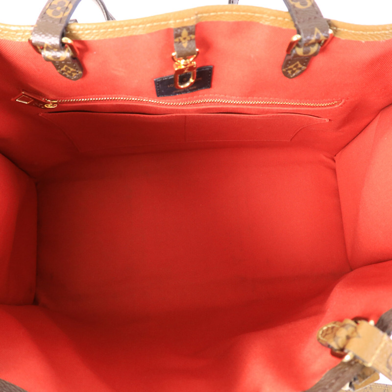 LOUIS VUITTON Monogram Giant OnTheGo GM金扣手挽肩背兩用袋-4