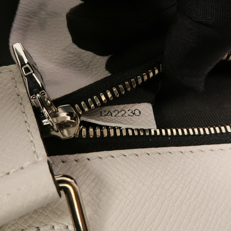 LOUIS VUITTON Taigarama Outdoor Flap Message肩背袋-6