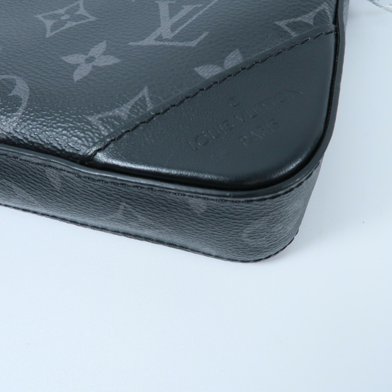 LOUIS VUITTON Monogram Eclipse Reverse Trio Messenger肩背袋-15