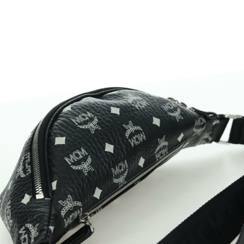 【日本直送】MCM Vicetos Logoogram 皮革斜背包 黑色 銀色 Auth mr2198V-5