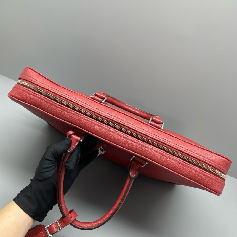 Louis Vuitton路易威登荔枝紋公文包紅色1 41*30*6cm-3