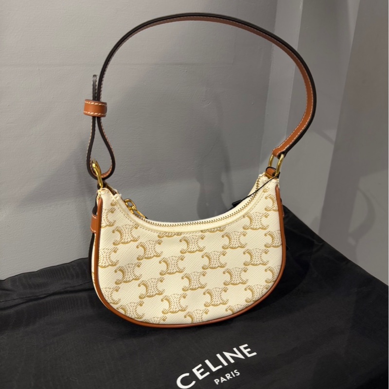 近全新🌟Celine Mini Ava 彎月包｜Classic Trend CT精品｜台北東區實體-1