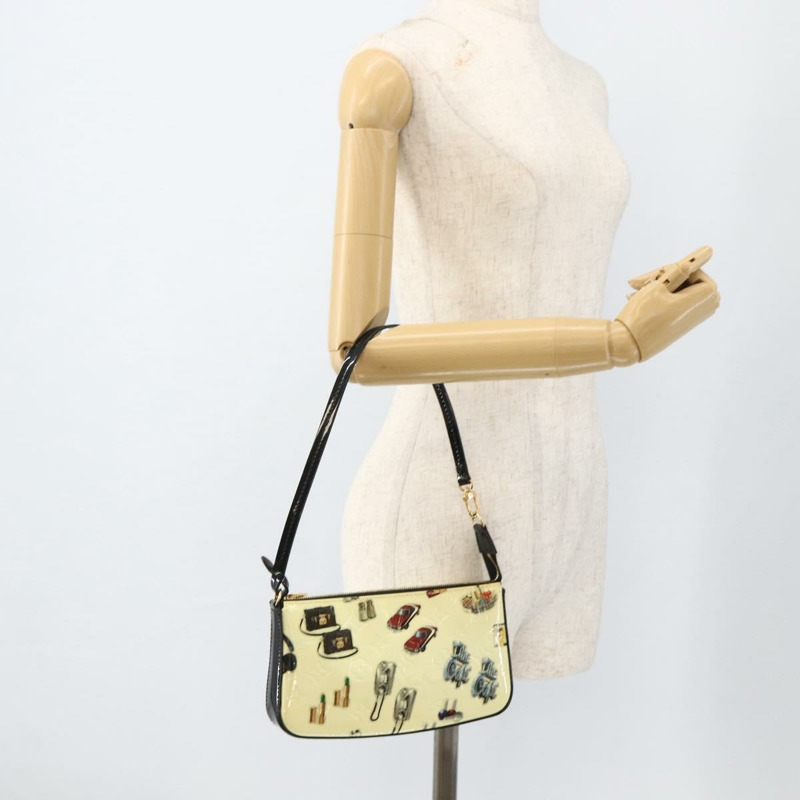 【日本直送】路易威登 Vernis 貼紙印花手拿包配件 M90928 LV 正品 167012A-19