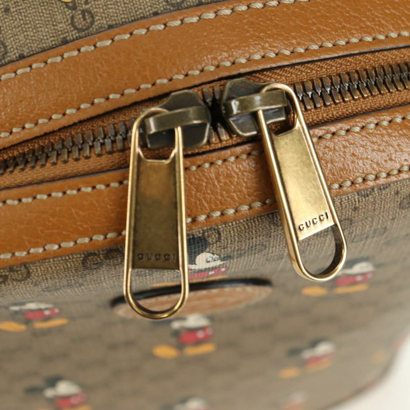 【日本直送】GUCCI Micro GG Supreme Disney 雙肩包 PVC 米色 金色 552884 正品 YKZ1359M-17