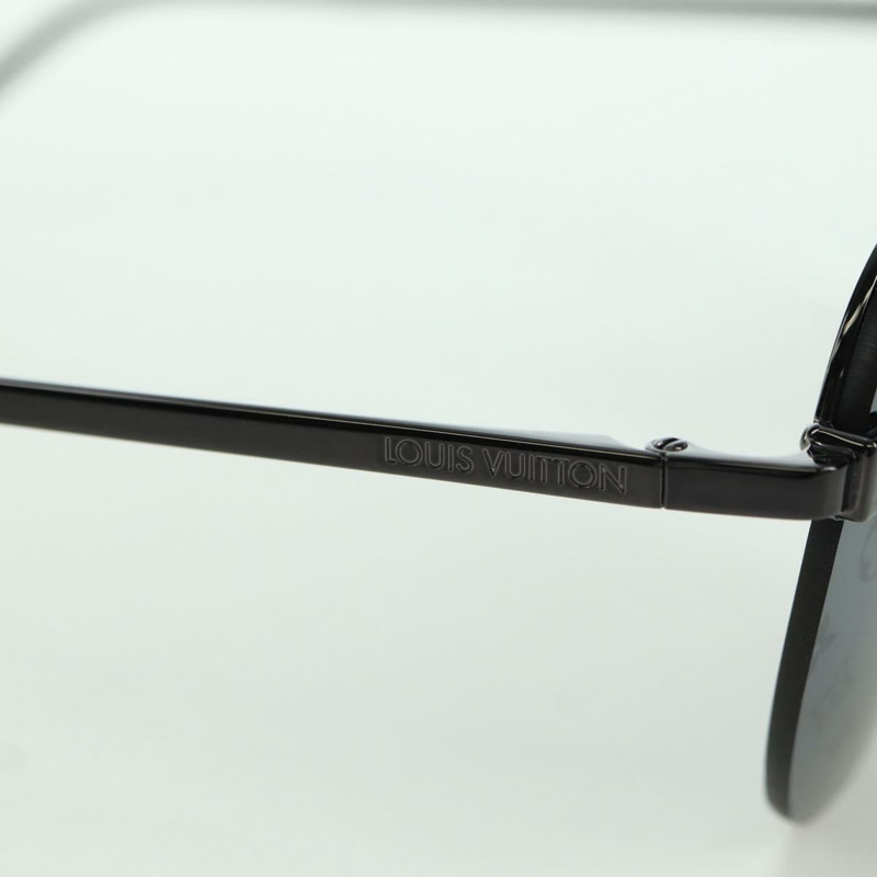 【日本直送】路易威登順時針太陽眼鏡金屬黑 Z1019E LV 正品 YKZ1407M-5