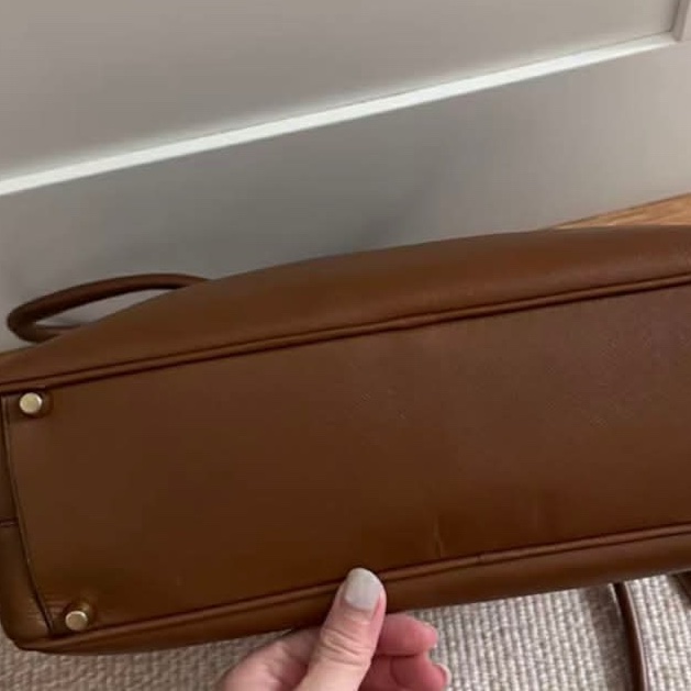 🌴PRADA普拉達Plume35系列摩卡棕色保齡球包-26