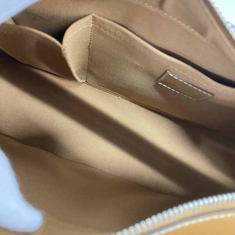 路易威登 Epi Turenne PM 肩背包 M5928I（女士）-3