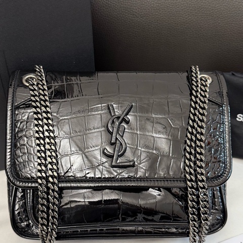 ysl 聖羅蘭黑銀小號亮面牛皮Niki單肩斜挎包流浪包 有盒子 塵袋